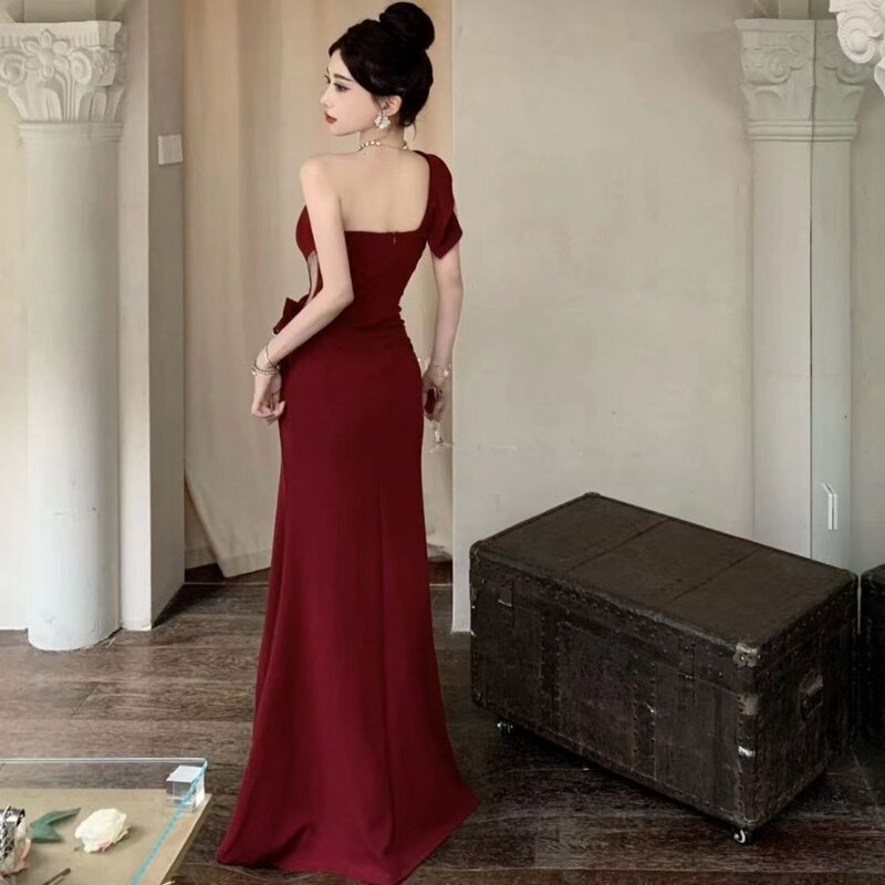 One Shoulder Dark Red Black Long Dress Women Elegant Luxury Ruffle Ruffle Embellished Prom Dress Women