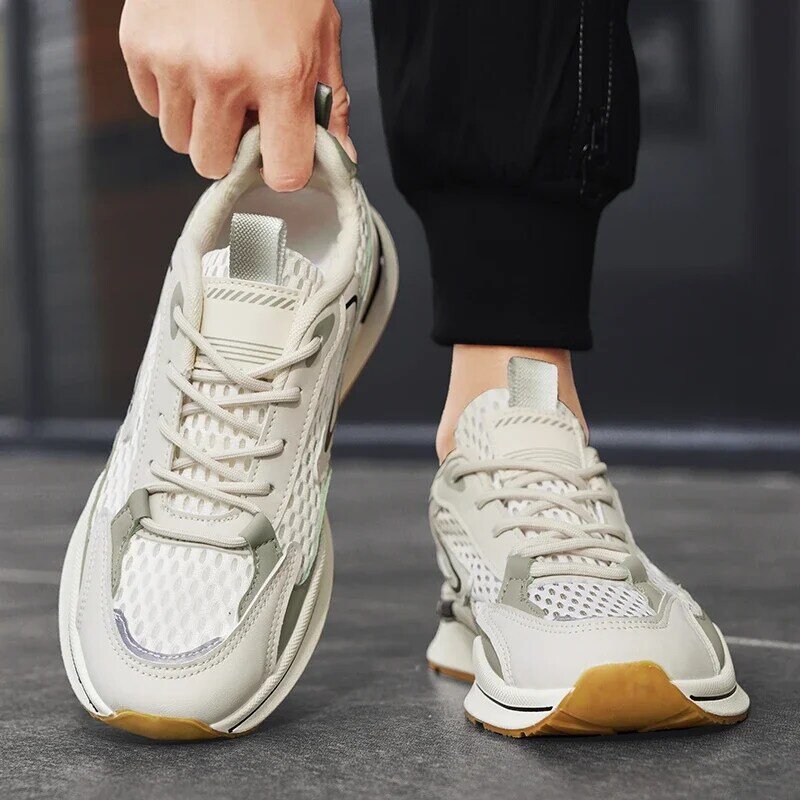 Nuove scarpe Sneakers uomo Casual Mesh traspirante 2024 Fashions Running scarpe sportive per uomo scarpe da passeggio leggere 39-44