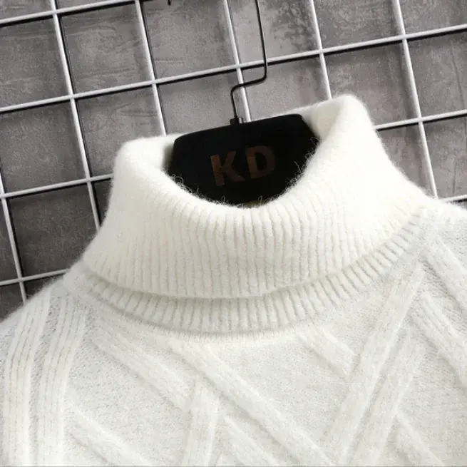 Suéter de malha com pescoço simulado masculino, pulôveres slim fit, listras irregulares, roupa monocromática, moda coreana, outono, 2023