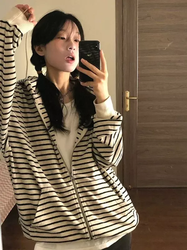 Deeptown Vintage Striped Oversized Hoodies Women Harajuku Kpop Zip Up Sweatshirts Korean Casual All-match Cardigan Grunge Gothic