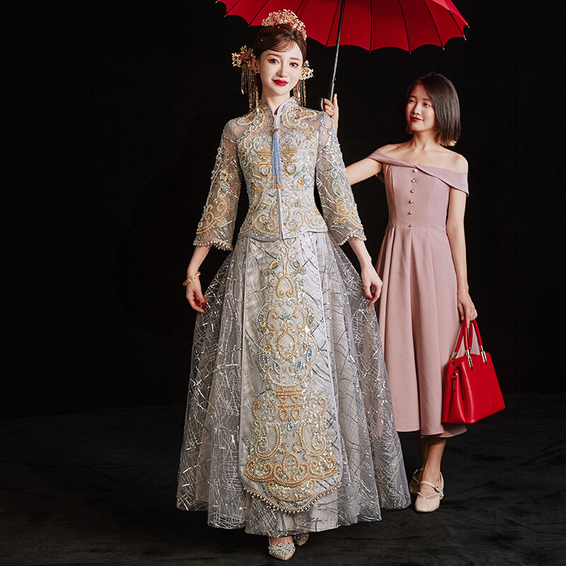 Lujoso vestido de novia tradicional chino bordado con cuentas XiuheTassel clásico Cheongsam chino Qipao
