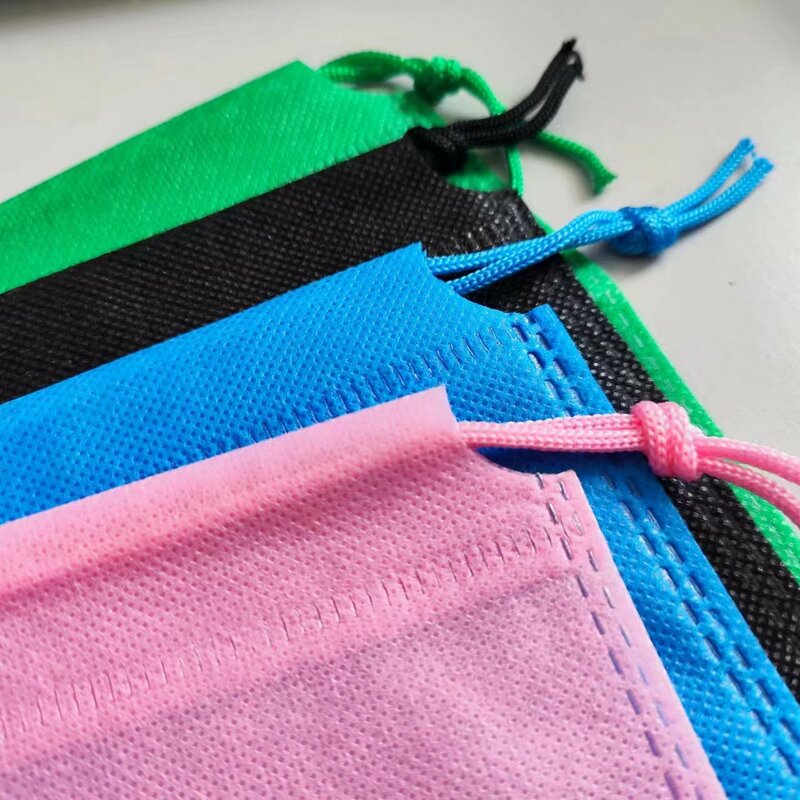 Scarpe da viaggio in tessuto Non tessuto di alta qualità 50 pezzi borse di stoccaggio borse con coulisse per scarpe borse per Organizer per la conservazione del sacchetto di polvere