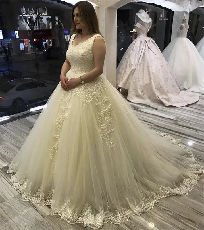 V-Neck Ball Gown Wedding Dresses Robe de mariee Luxuru Applique Beaded Tulle Formal Bridal Gowns Custom Make