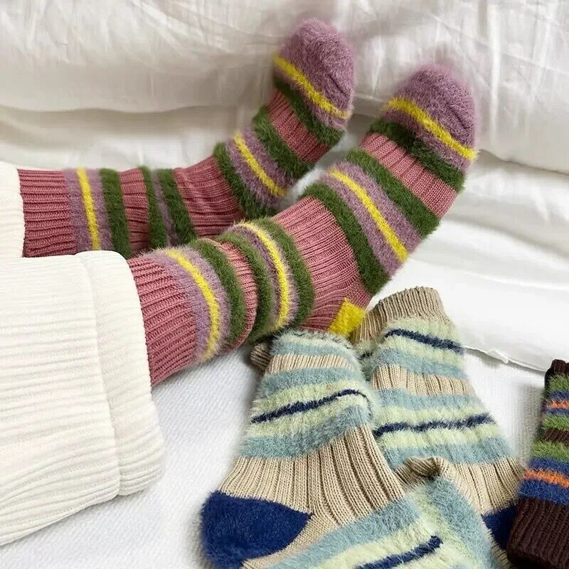 1/3pairs Retro Striped Knitted Socks Women Sweet Korean Winter Fluffy Warm Socks Home Mid-tube Mink Velvet Thick Long Stocking