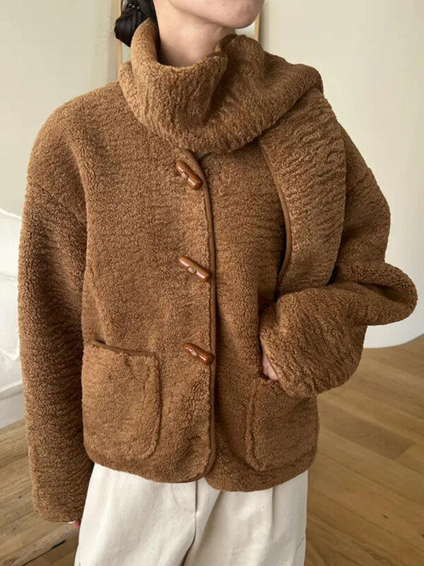 Women's Faux Fur Jacket Coat Parka Coat with Fur neckerchief Outwear Horn Button Korean Fashion Casual Loose Overcoat Winter