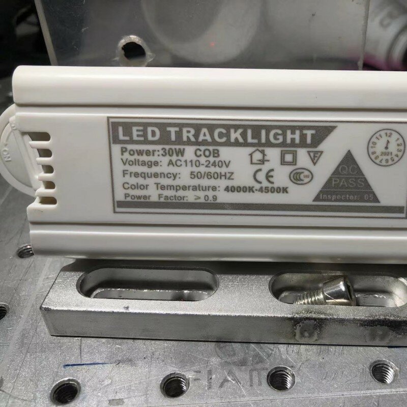 Good Quality 30W LED Track Lights COB Spotlight Downlight Track Light Driver AC 85-265V Warranty 2 Years