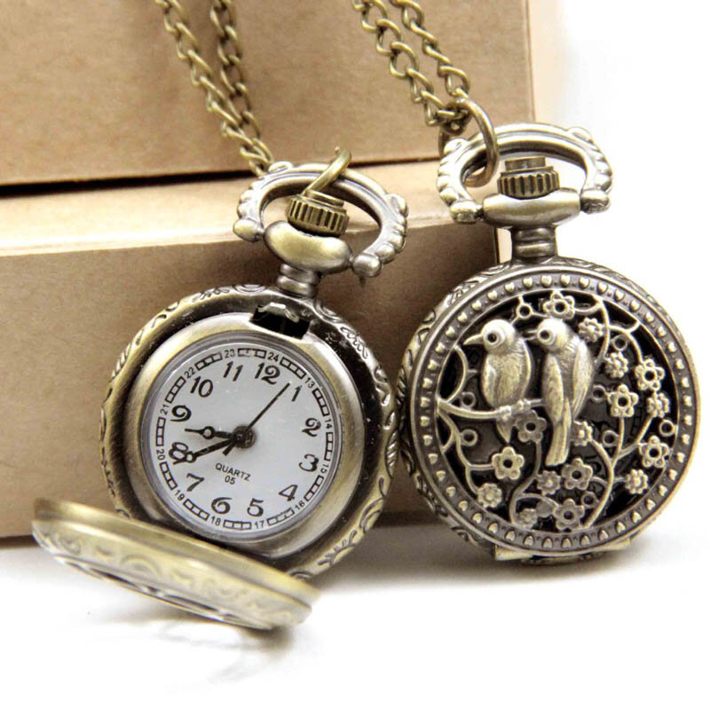 خمر جيب ساعة صغيرة Steampunk كوارتز ساعة مع سلسلة الجوف القلب غطاء قلادة برونزية اللون سبيكة فوب ساعة الرجال هدية