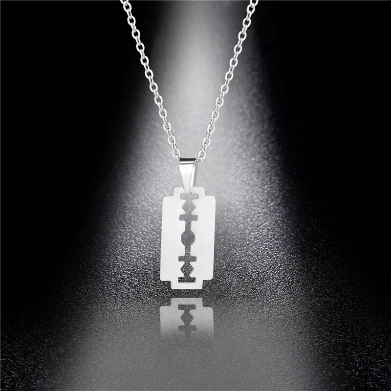 2021 New Fashion Street Hip-Hop Rock Jewerly Men Women Stainless Steel Flame Quenched Razor Blade Pendant Necklaces Punk Jewelry