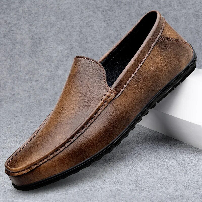High Quality Men's Retro Brown Loafers Luxury Men Shoes Fashion Mens Slip on Shoe Genuine Leather Business All-match Male Flats