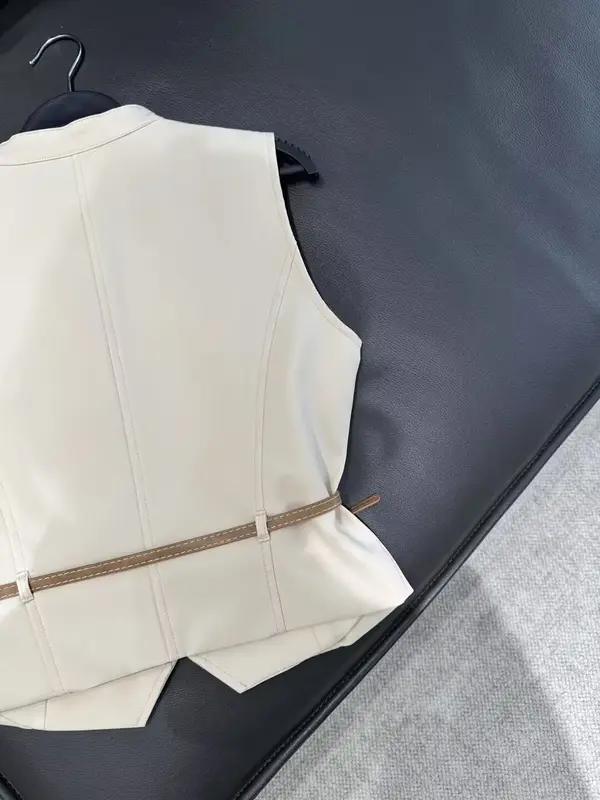 Dames Nieuwe Mode Met Riempocket Decoratie Korte Vest Stijl Slim Fit Top Retro Mouwloze Rits Dames Tank Top Chic Top