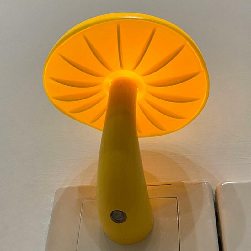 Luz noturna LED com forma de cogumelo bonito para proteção dos olhos, sensor de economia de energia, sem cintilação, Auto On e Off Característica