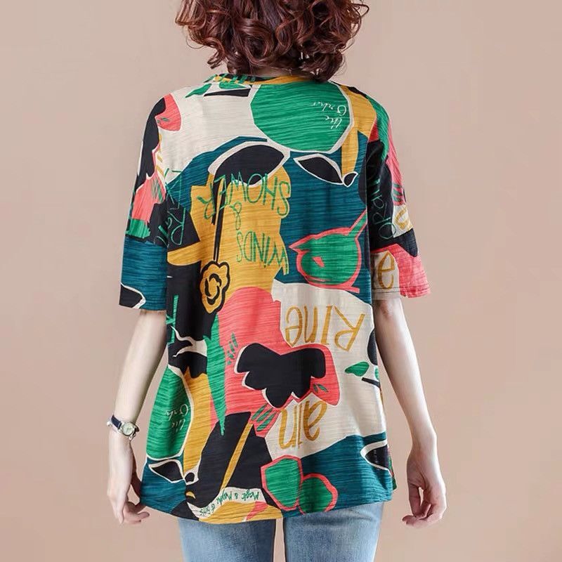 เสื้อแฟชั่นผู้หญิงคอกลมพิมพ์ลายตัวอักษรอสมมาตรเสื้อยืดสีสันเสื้อลำลองทรงหลวมสำหรับฤดูร้อน2024