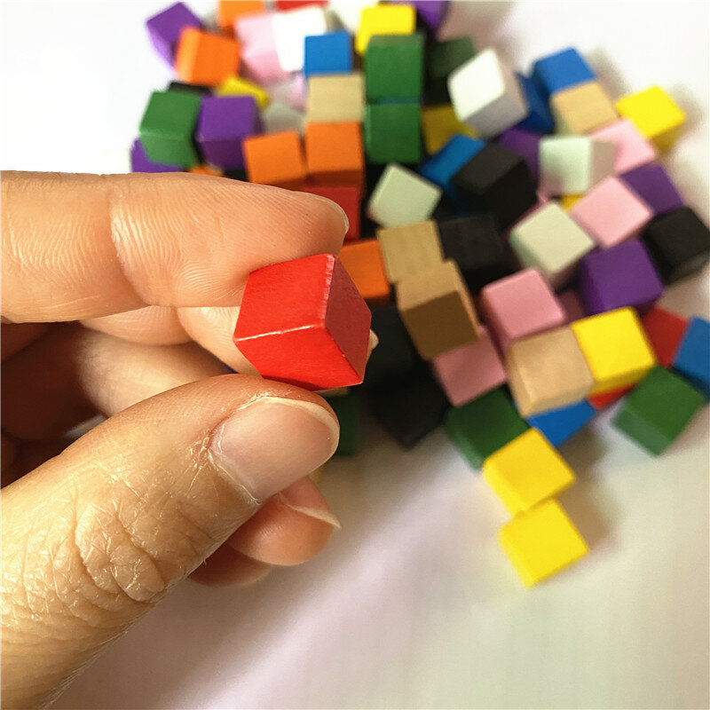 토큰 퍼즐 보드 게임용 직각 조각, 다채로운 주사위, 체스 조각, 조기 교육, 무료 배송, 10mm 나무 큐브, 50 개/로트