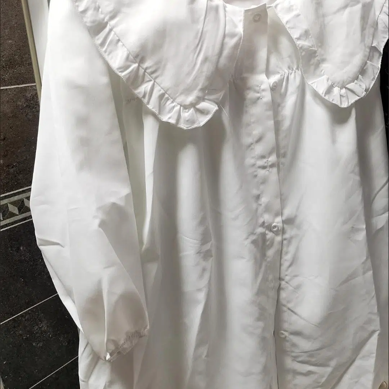 Однотонные женские рубашки на весну с воротником «Питер Пэн», плиссированные Мешковатые Свободные простые универсальные Милые Удобные для студентов рубашки в Корейском стиле с оборками
