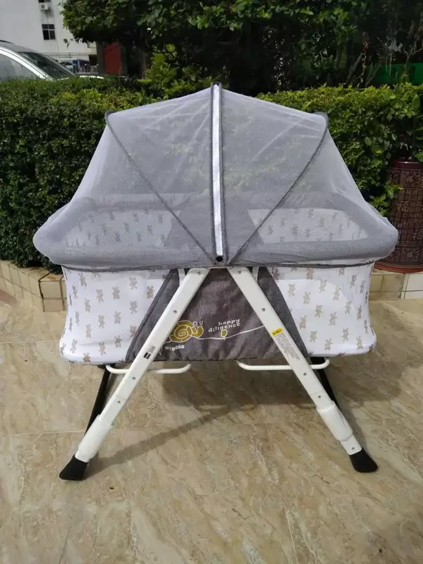 Newborn Baby Cradle Bed Portable Folding Baby Bed Baby Play Bed Can Push Nest