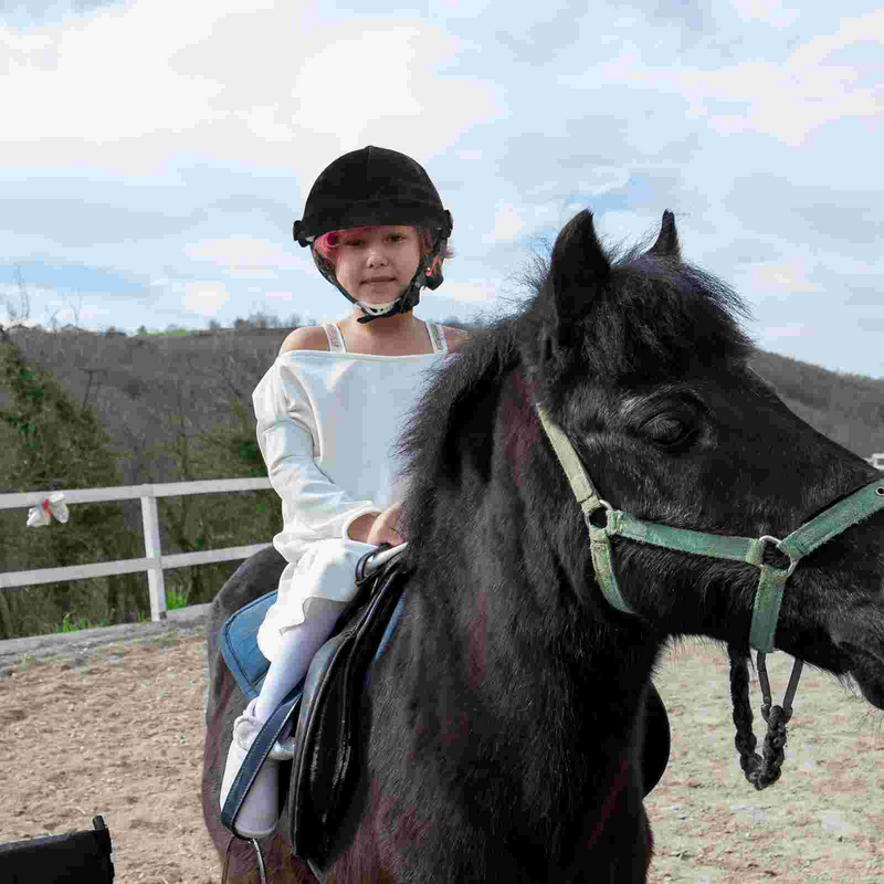 หมวกนิรภัยสำหรับขี่ม้าของเด็กหัดเดินน้ำหนักเบาอุปกรณ์ป้องกันเพื่อความปลอดภัยสำหรับขี่ม้า
