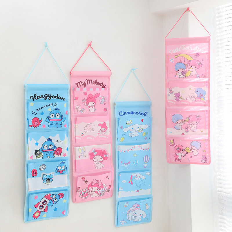 Sanrio-Bolsa de almacenamiento Hello Kitty Kuromi Cinnamoroll para colgar en la pared, embalaje de cuatro rejillas, ropa, juguete, organizador de cosméticos para baño, regalo