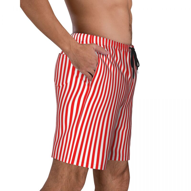 남성용 스트라이프 프린트 보드 반바지, 빨강색 및 흰색 스포츠 비치 반바지, 빠른 건조 캐주얼 패턴, 대형 수영 트렁크, 여름