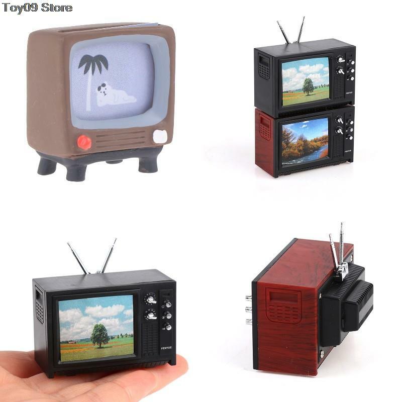 100% new  Retro Mini Portable TV Television Watch TV Dollhouse Scene ob11 Model Miniature TV Model Toys