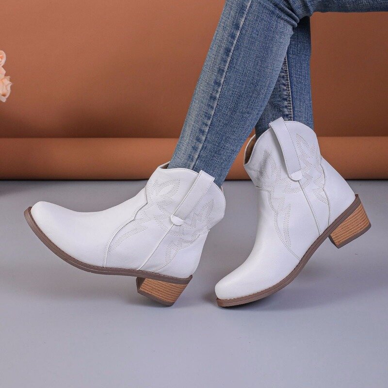 Женские ботинки с круглым носком, однотонные короткие ботинки с вышивкой, на массивном каблуке, осень 2023