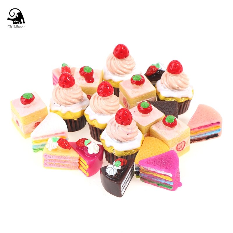 Cupcake miniatura para BJD Doll House Decor, Mini Comida, Bolos, Morango, Lanche, Sobremesa, Acessórios de Cozinha, Dollhouse, 1:12, 5pcs