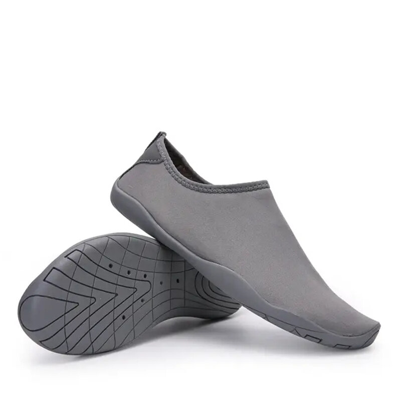 Sapatos Aqua de secagem rápida para homens e mulheres, tênis esportivo com os pés descalços ao ar livre, calçado de natação, novo, 2022