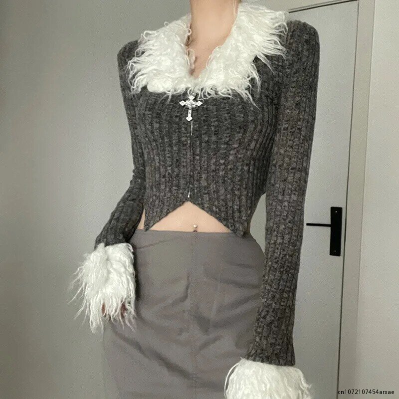 Y2K Cardigan Sweter Tambal Sulam Kerah Bulu Imitasi Manis Wanita Musim Gugur Musim Dingin Sweter Bodycon Abu-abu dengan Ritsleting
