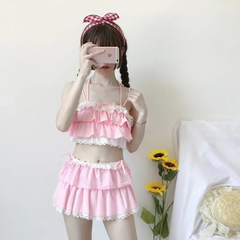 Süße Mädchen Lolita Rüschen Bikini Sukumizu Cosplay rosa und schwarz Farbe Badeanzug ausgehöhlt mehr schicht igen Saum Biquini Frauen Bade bekleidung