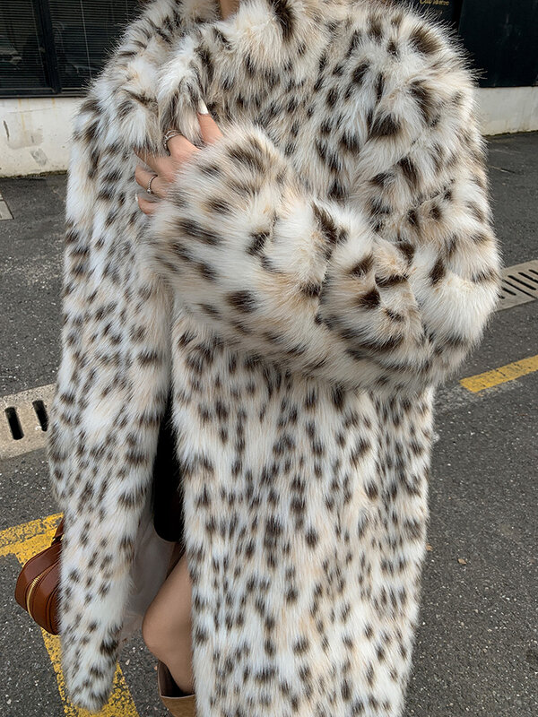 Cappotto di pelliccia da donna addensato caldo leopardo stampa pelliccia moda sciolto di media lunghezza imitazione volpe stampa leopardo risvolto autunno e inverno