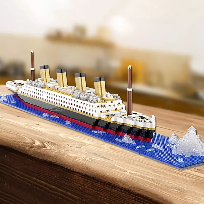 Titanic mainan Model DIY blok bangunan bata bongkar pasang perahu kapal pesiar mewah kreatif untuk hadiah anak-anak dewasa