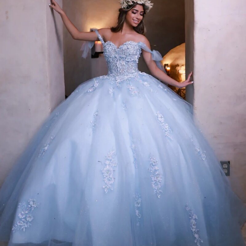 Romantyczna dekolt z dekoltem Quinceanrra suknie balowe brokatowa księżniczka długa, pełna wdzięku koronkowa aplikacja słodka sukienka 16 Vestidos