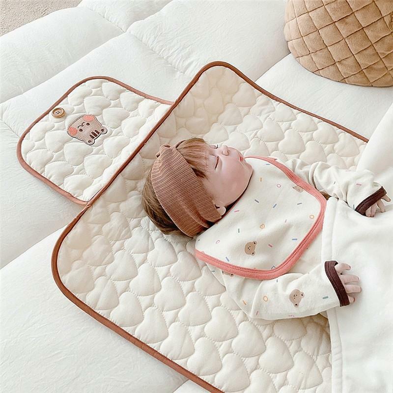 Portable Baby Diaper Change Pad Foldable Waterproof Cute Bear Bunny Newborn Padding for Crib Stroller Multi-Function Diaper Pad
