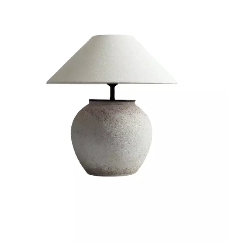 Lampe de Table Décorative en Céramique Faite à la Main, Luminaire Décoratif d'Nik, Idéal pour un Salon ou un Hôtel