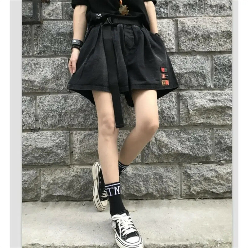 Streetwear ผู้หญิงฤดูร้อน2023เกาหลี Celana Pendek Denim แฟชั่นหลวม All-Match กางเกงขาม้า Casual กางเกงยีนส์สีดำ Trend กางเกงยีนส์