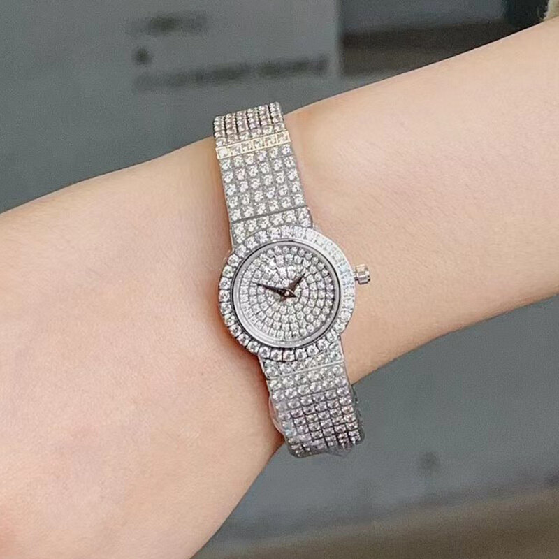 Relógio de quartzo cravejado de vidro azul feminino, pulseira de aço diamante, moda luxuosa, presente de festa, novo designer, 2024