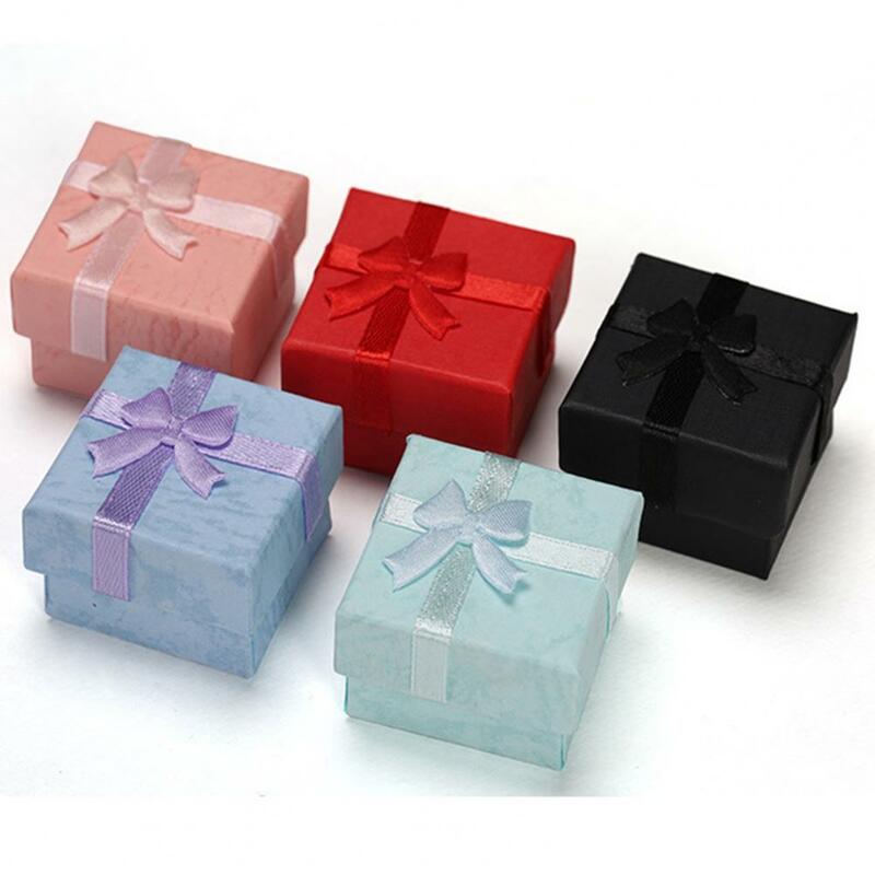 Caja de almacenamiento de joyería de cinta, caja de cartón multiusos, anillo, pendientes, colgante, embalaje de regalo, 4cm x 4cm