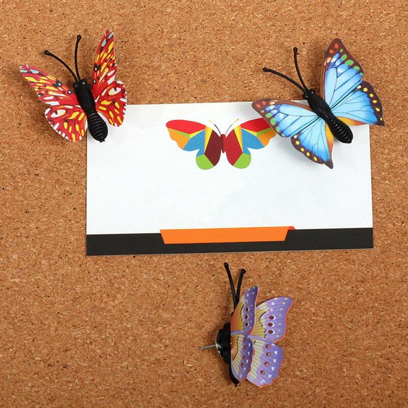 30個の装飾的な親指の現実的な蝶形のかわいいプッシュピンカラフルな画鋲速報メッセージボードの装飾