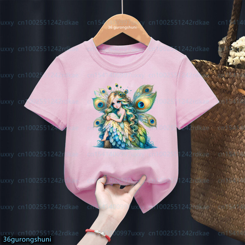 Новое поступление 2024, футболка для девочек с графическим принтом сказочных сказок, Весенняя футболка для девочек с павлиньими феями, Детская летняя милая детская одежда