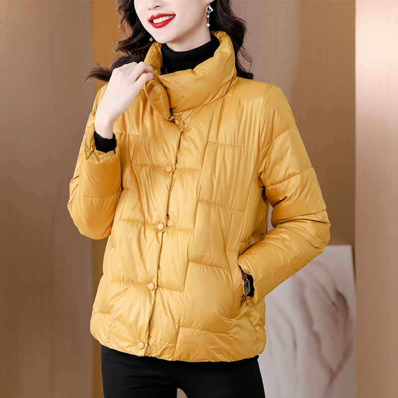 Doudoune légère en coton à col roulé pour femme, manteau court monochrome, coupe couvertes et chaude, grande taille, nouveau, hiver 2023