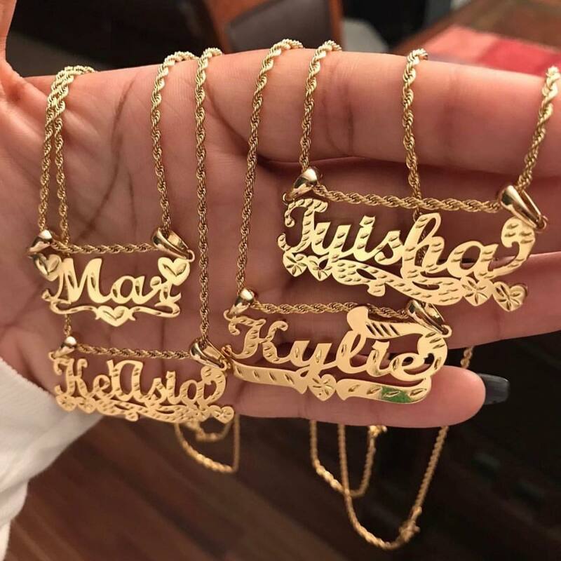 Kalung Nama Perhiasan Kustom Baru dengan Liontin Kupu-kupu 3MM Rantai Kuba dengan Choker Hati Hadiah Rantai Pribadi untuk Dia/Dia