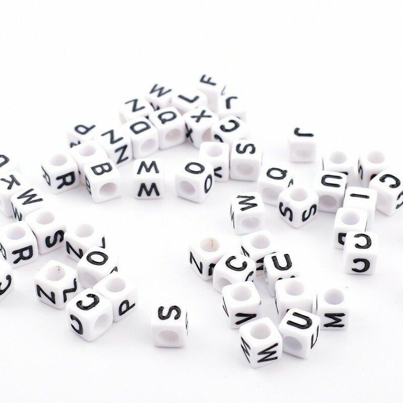 50pcs/lot 6*6*3mm DIY Acrylic letter beads Square white background with black letter beads for jewelry making