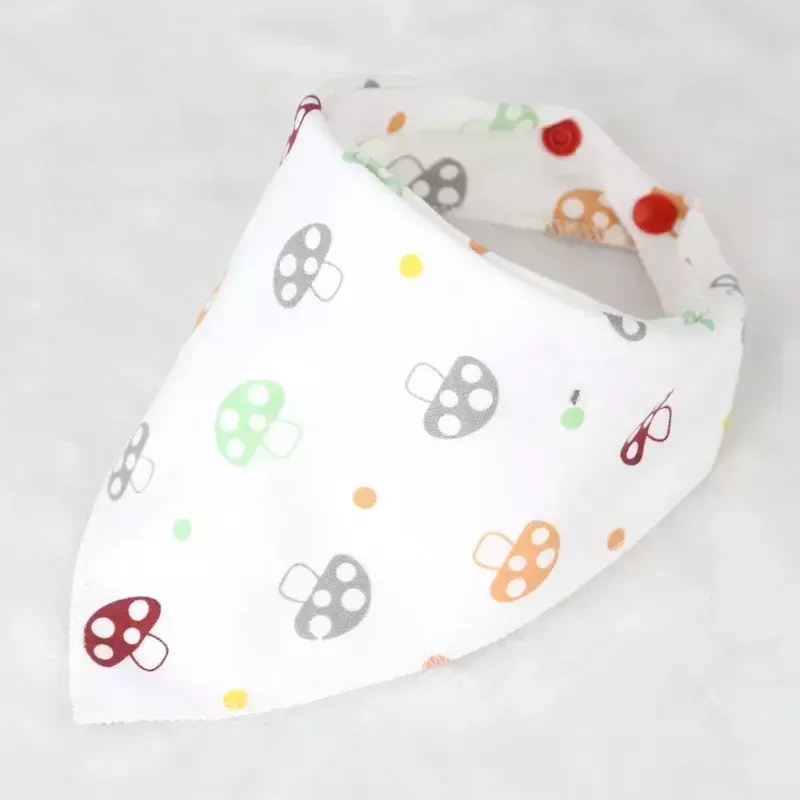 Baberos triangulares de algodón de doble capa para bebé, Bandana con estampado de dibujos animados de animales, paño para eructar, alta calidad