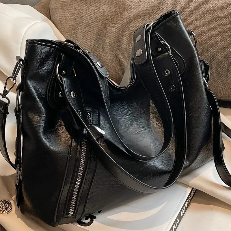 Female Large Crossbody Bag Black Oil Wax Leather Ladies Casual Shopper Tote Handbags Chic Wide Strap Women's Zipper Shoulder Bag