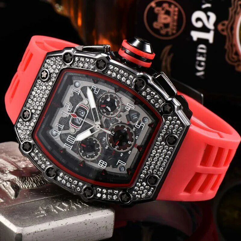 Limited Edition Diamond Dial jovens e bem sucedidos dos homens Watch Top marca luxo função completa quartzo relógio Pulseira de silicone