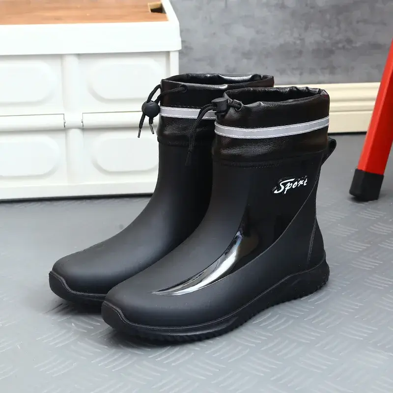 Sepatu bot hujan Pria, sneaker bot Anti slip tahan air untuk luar ruangan, tahan aus dan hujan