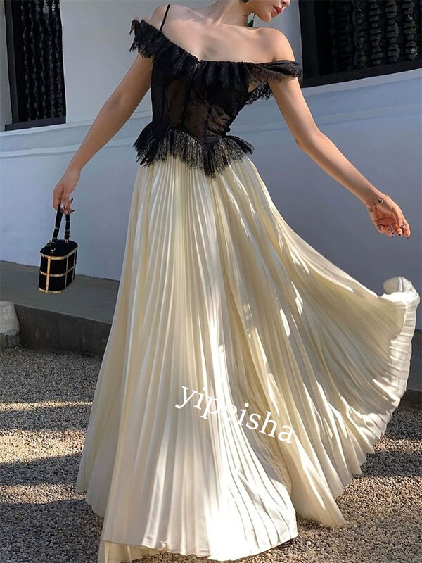 Jiayigong Chiffon geraffte Berühmtheit a-Linie schulter frei maßge schneiderte Anlass Kleid lange Kleider Saudi-Arabien