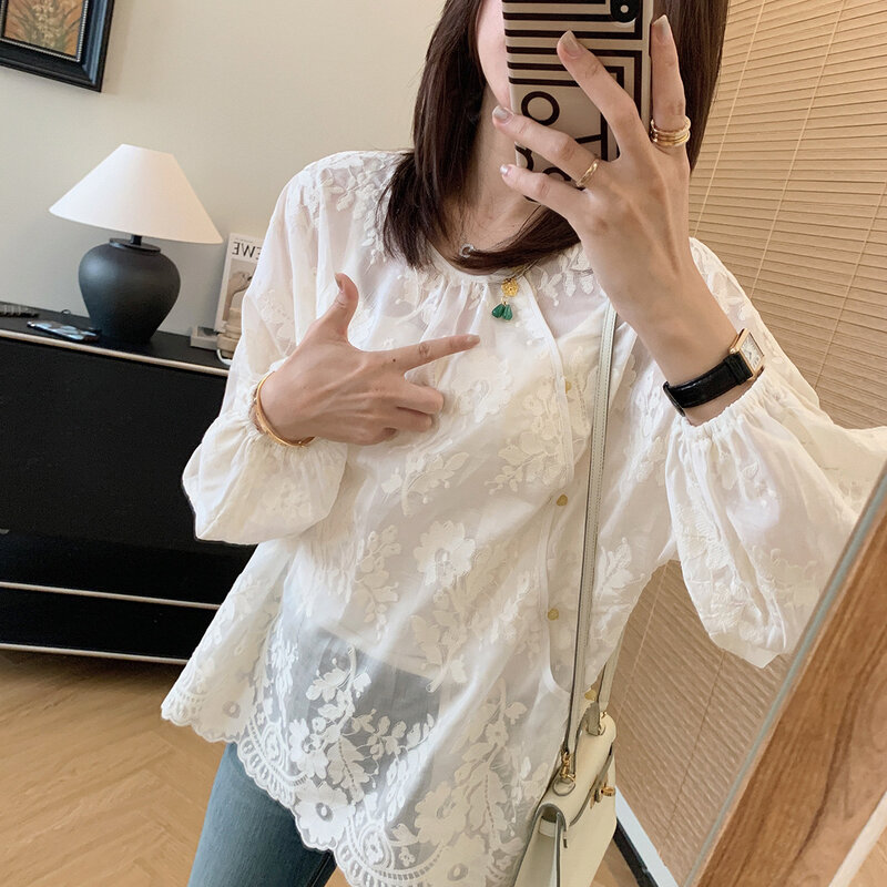 2024 Summer New Breathable Comfortable Needle Embroidery Oblique Placket Side Buttoned Shirt Women Loose Temperament Style Top