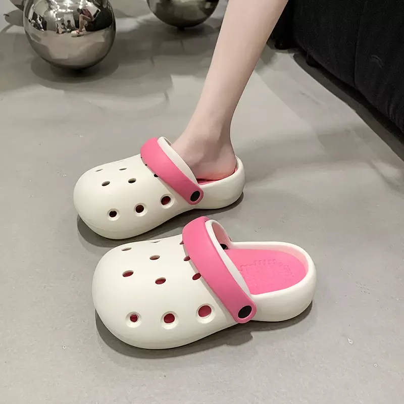 Summer Women's Closed Toe Platform EVA Slippers New Fashion Breathable Flat Clog Shoes for Women Outdoor Women's Casual Sandals
