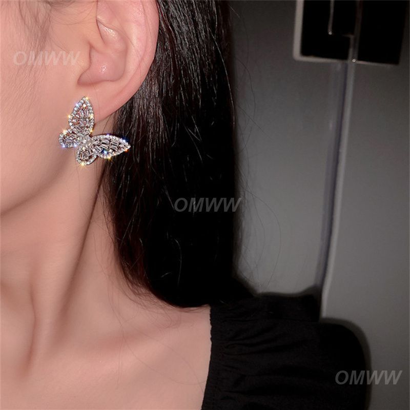 Hollow Stud Earrings High-quality Materials Fashionable Earrings Fine Jewelry Zircon Earrings Fashion Accessories Shiny
