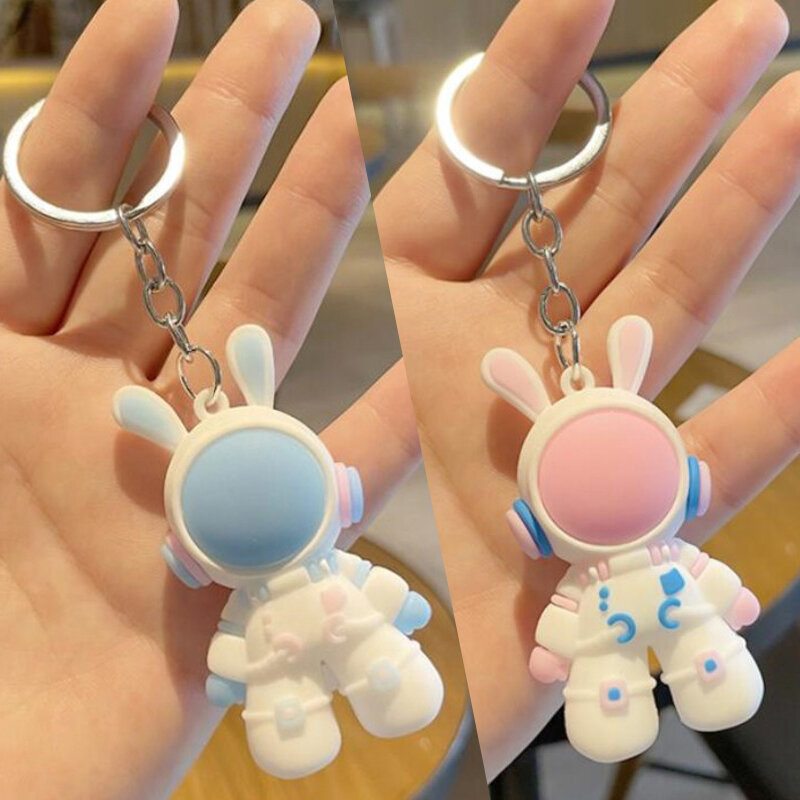 Space Rabbit gantungan kunci astronot kartun liontin PVC Gantungan Kunci kelinci Aksesori hadiah perhiasan